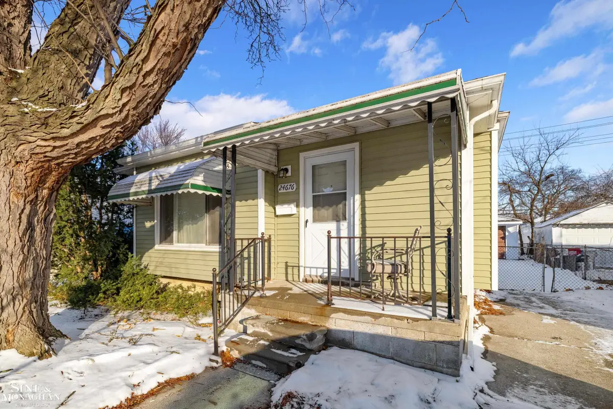 24676 Lambrecht, Eastpointe, MI 48021 - #1