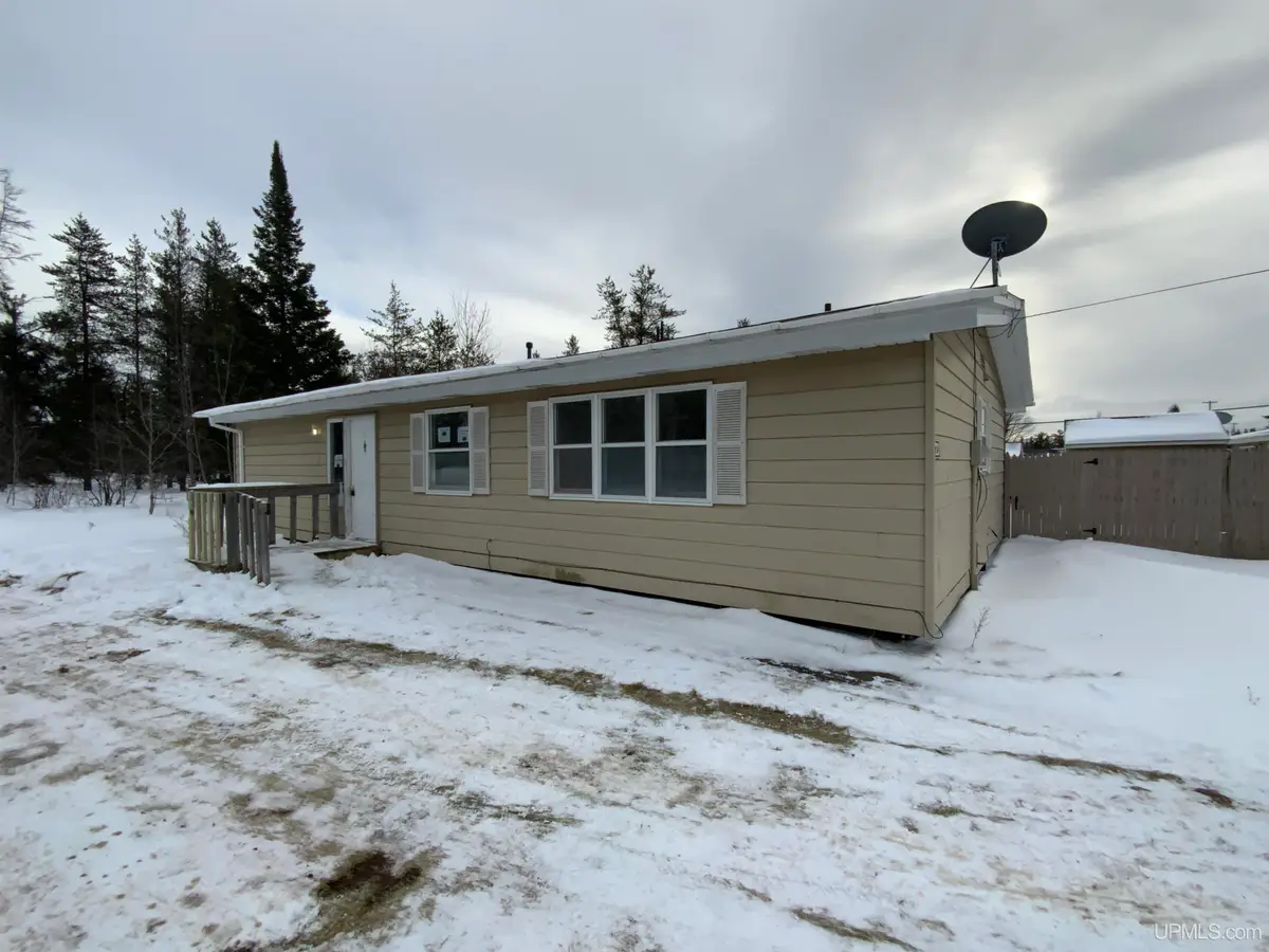 123 Provider, Gwinn, MI 49841 - Image #1