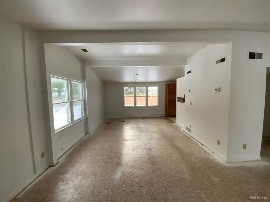 123 Provider, Gwinn, MI 49841 - Image #3