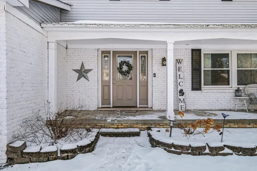 5430 Copley Square, Grand Blanc, MI 48439 - Image #2