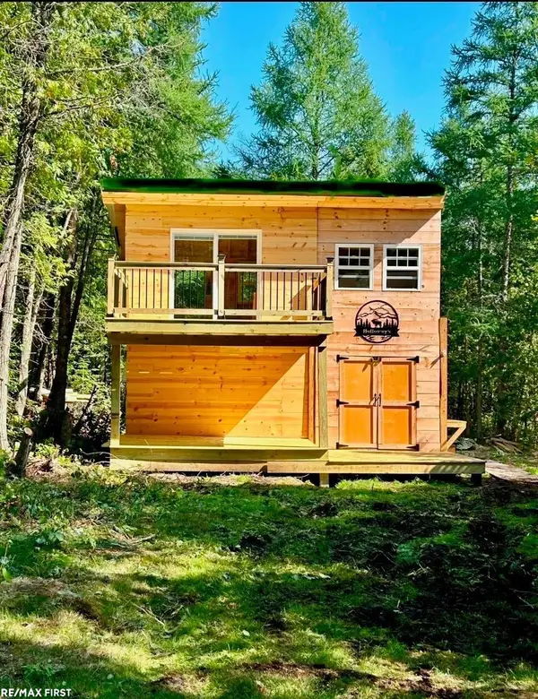 V/L I Road, Escanaba, MI 49829