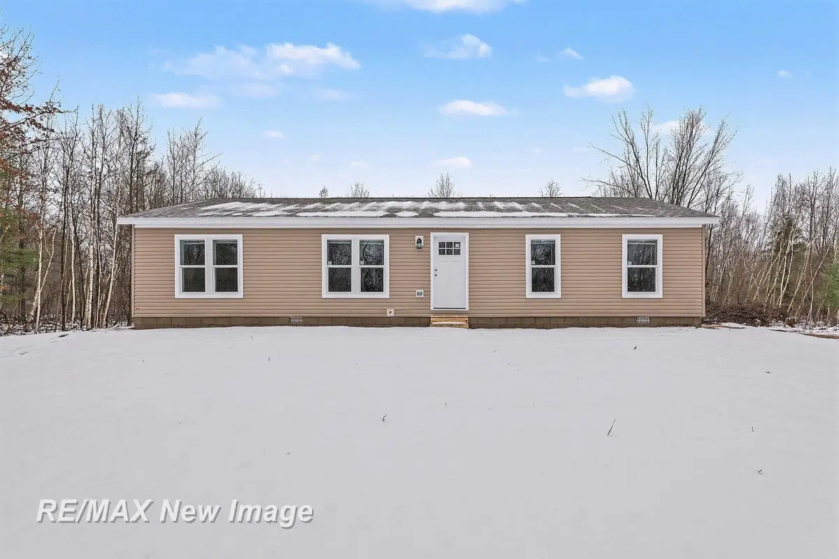 18925 W Townline, Saint Charles, MI 48655 - Image #1