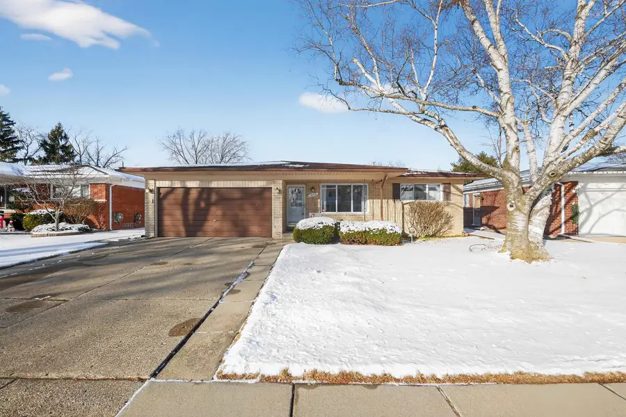 14515 Ivanhoe, Warren, MI 48088 - Image #3