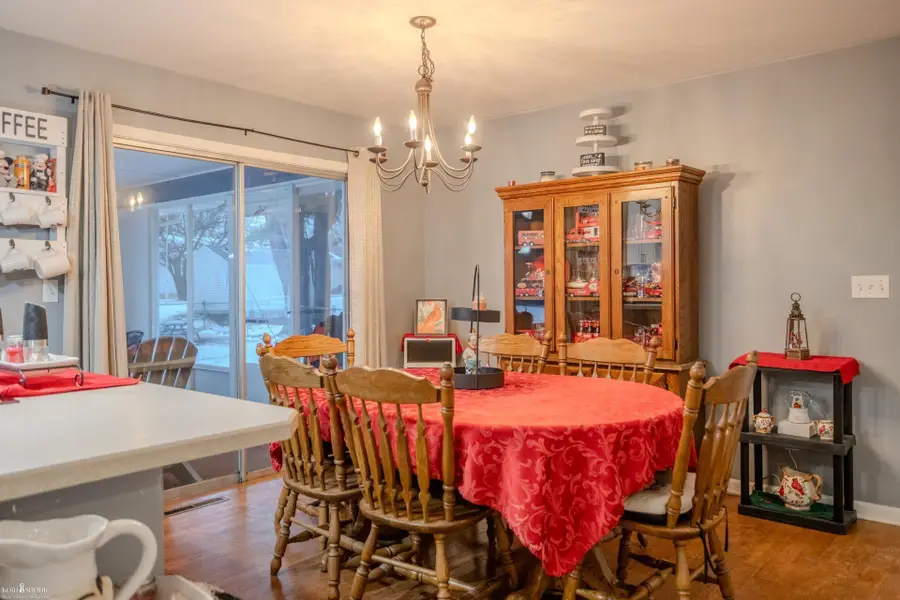 1004 Lincolnshire, Saint Johns, MI 48879 - #3