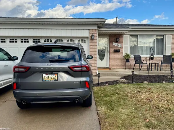 13201 Cloverlawn, Sterling Heights, MI 48312