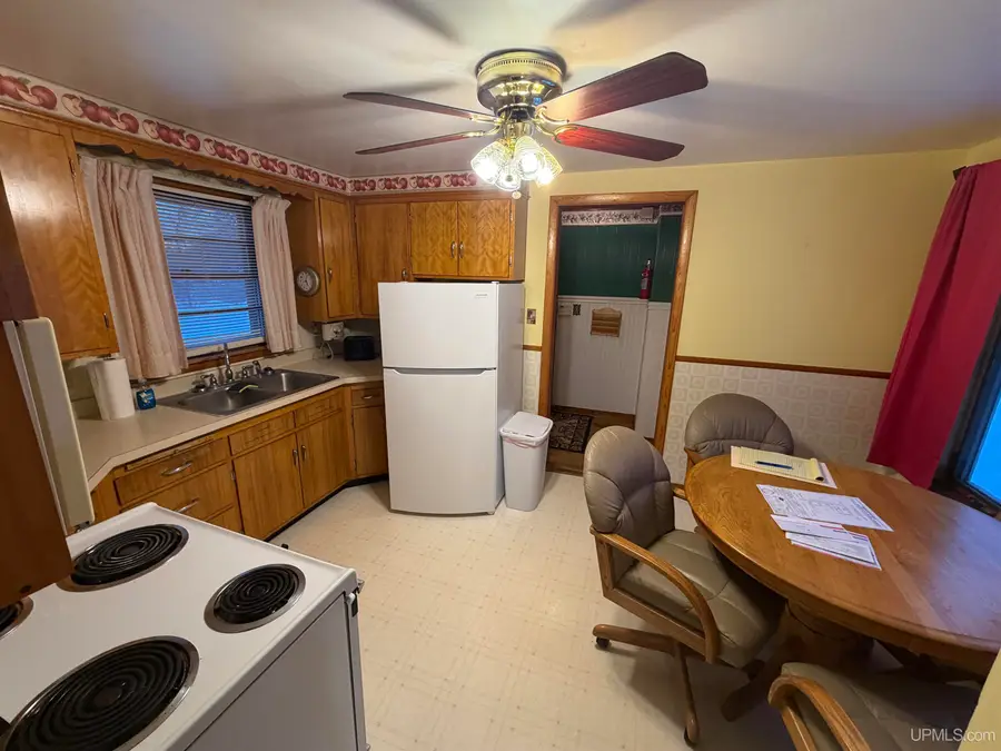 376 5th, Republic, MI 49879 - Image #3