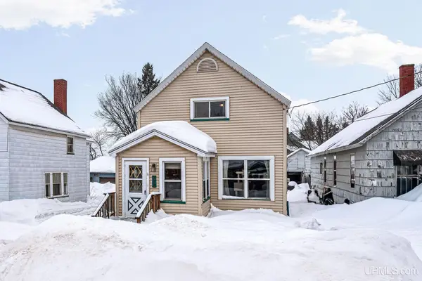 312 W Ridge, Ishpeming, MI 49849