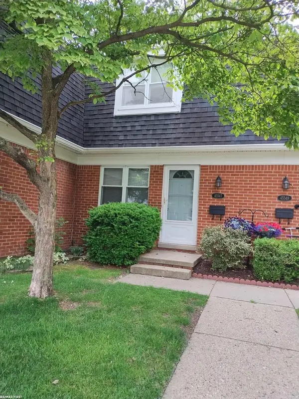 45547 Kensington, Utica, MI 48317