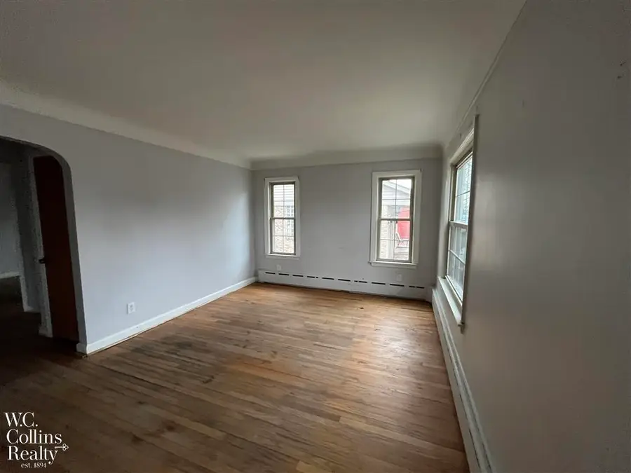 16572 Rosemary, Fraser, MI 48026 - Image #2