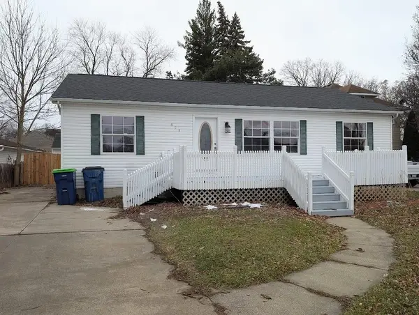 608 Woodside, Bay City, MI 48708