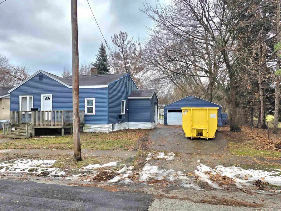 302 E Clara, Bay City, MI 48706 - Image #2