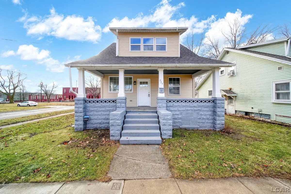 924 Frank, Adrian, MI 49221 - #1