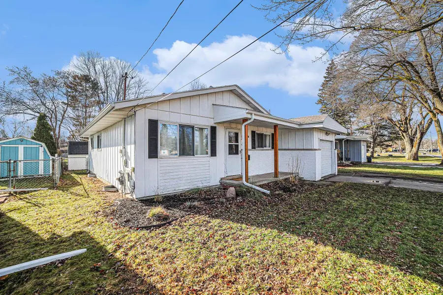 3711 Weiss, Saginaw, MI 48602 - Image #2