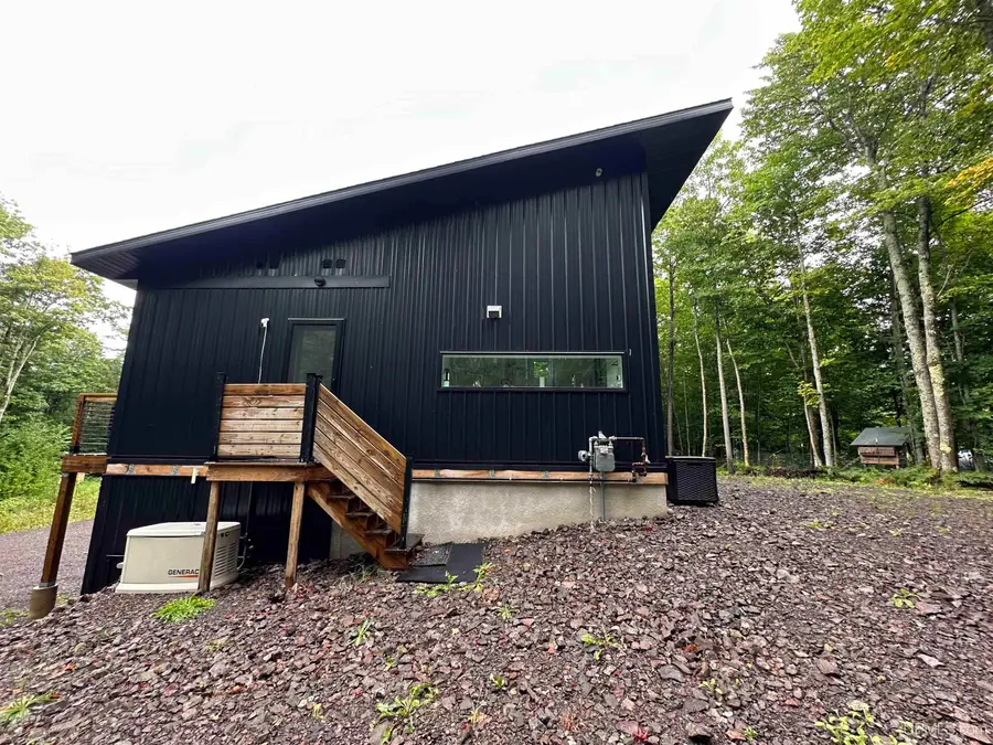 50174 Airport Park, Hancock, MI 49930 - Image #3