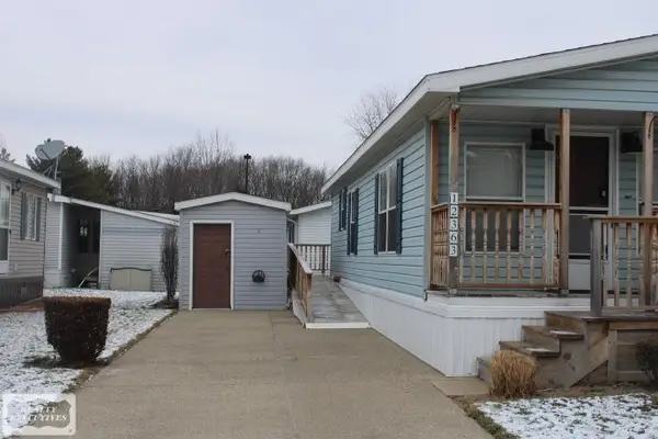 12363 Cedar Knoll, Shelby Twp, MI 48315