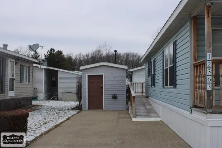 12363 Cedar Knoll, Shelby Township, MI 48315 - Image #2