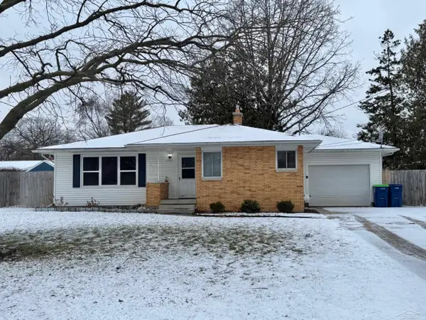 2581 Valley, Saginaw, MI 48603