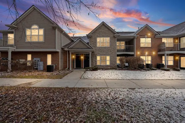 49143 W Woods, Shelby Twp, MI 48317