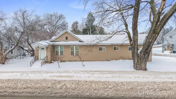 837 S Stephenson, Iron Mountain, MI 49801