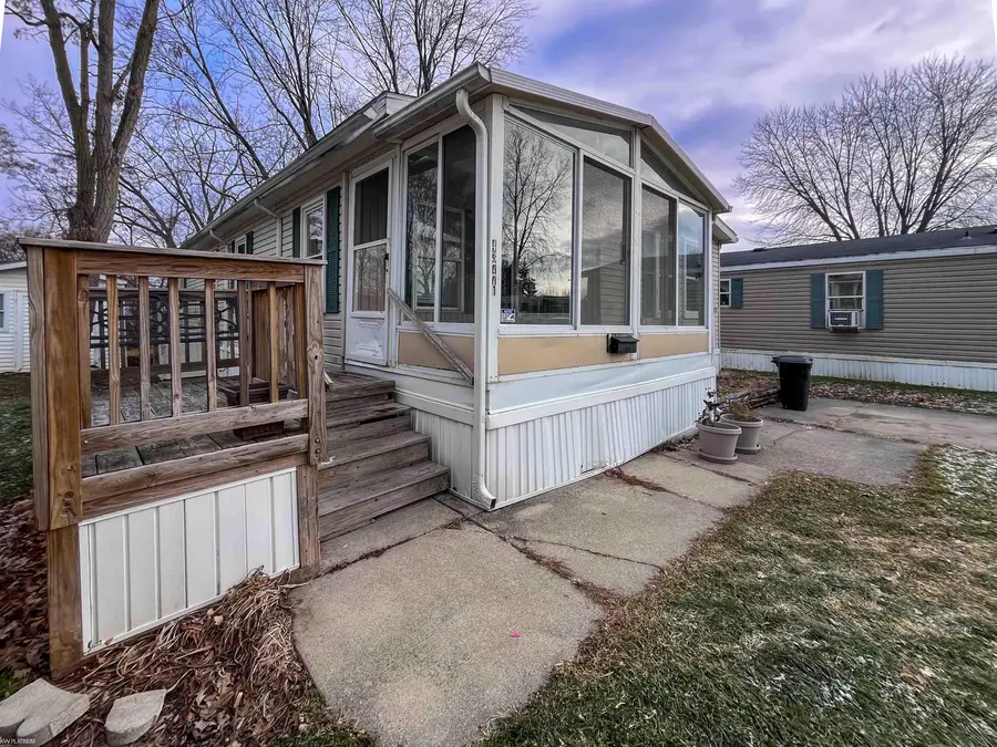 43771 Orbit, Harrison Township, MI 48045 - Image #3