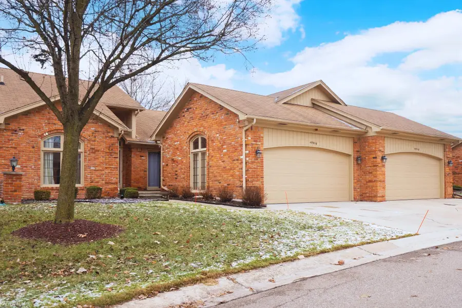 41058 W Rosewood #64, Clinton Township, MI 48038 - Image #2