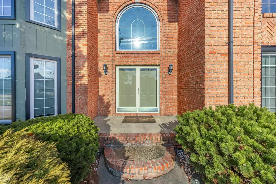 4885 Homestead, Sterling Heights, MI 48314 - #2