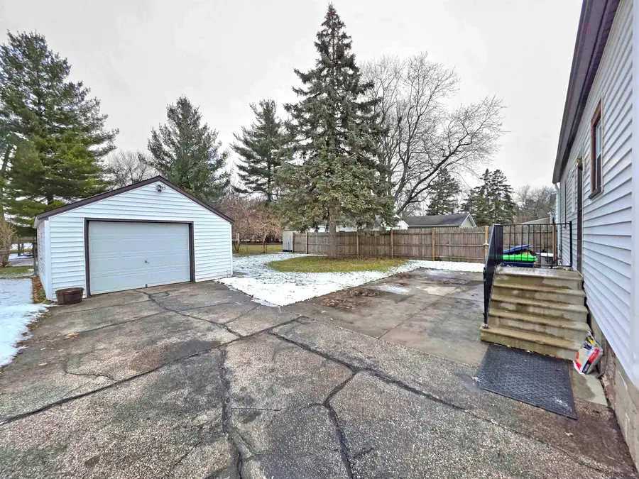 1004 N Williams, Bay City, MI 48706 - Image #3