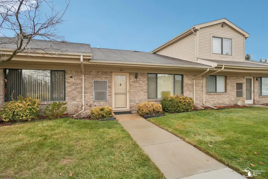 16064 Holz #Unit 88, Southgate, MI 48195 - Image #2