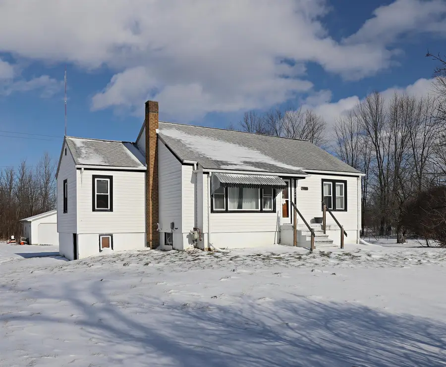 2242 W Lake, Clio, MI 48420 - #2