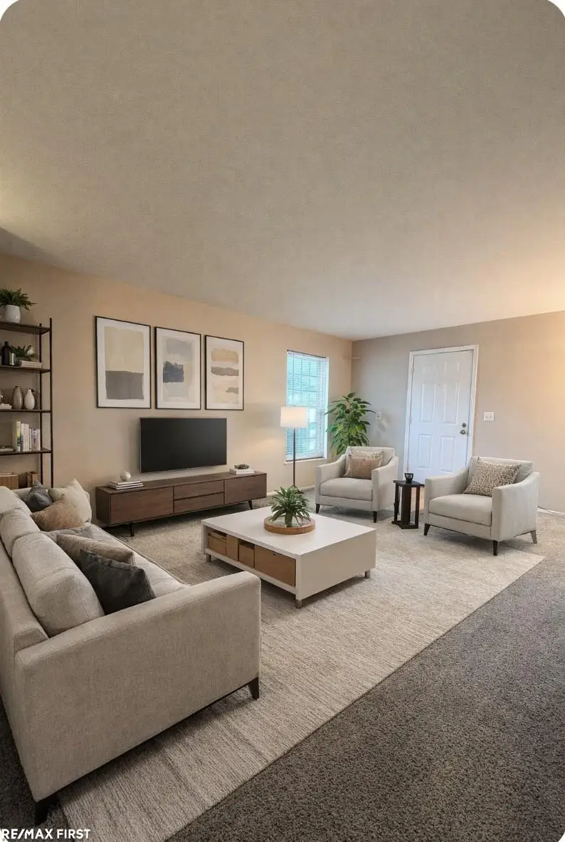 35532 Stillmeadow, Clinton Township, MI 48035 - Image #2