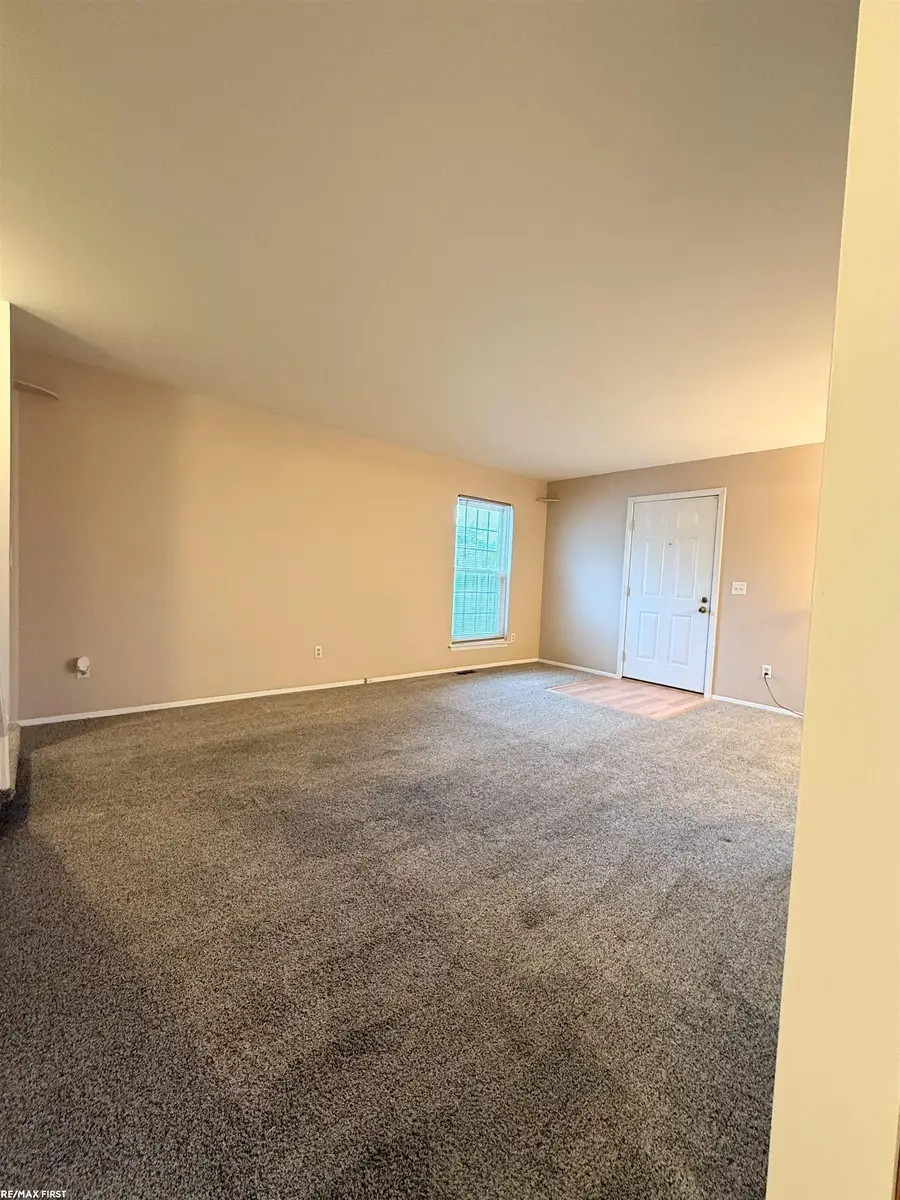 35532 Stillmeadow, Clinton Township, MI 48035 - Image #3