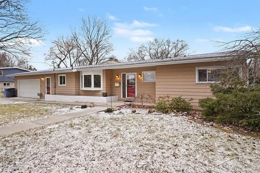 811 Linwood, Midland, MI 48640 - Image #3