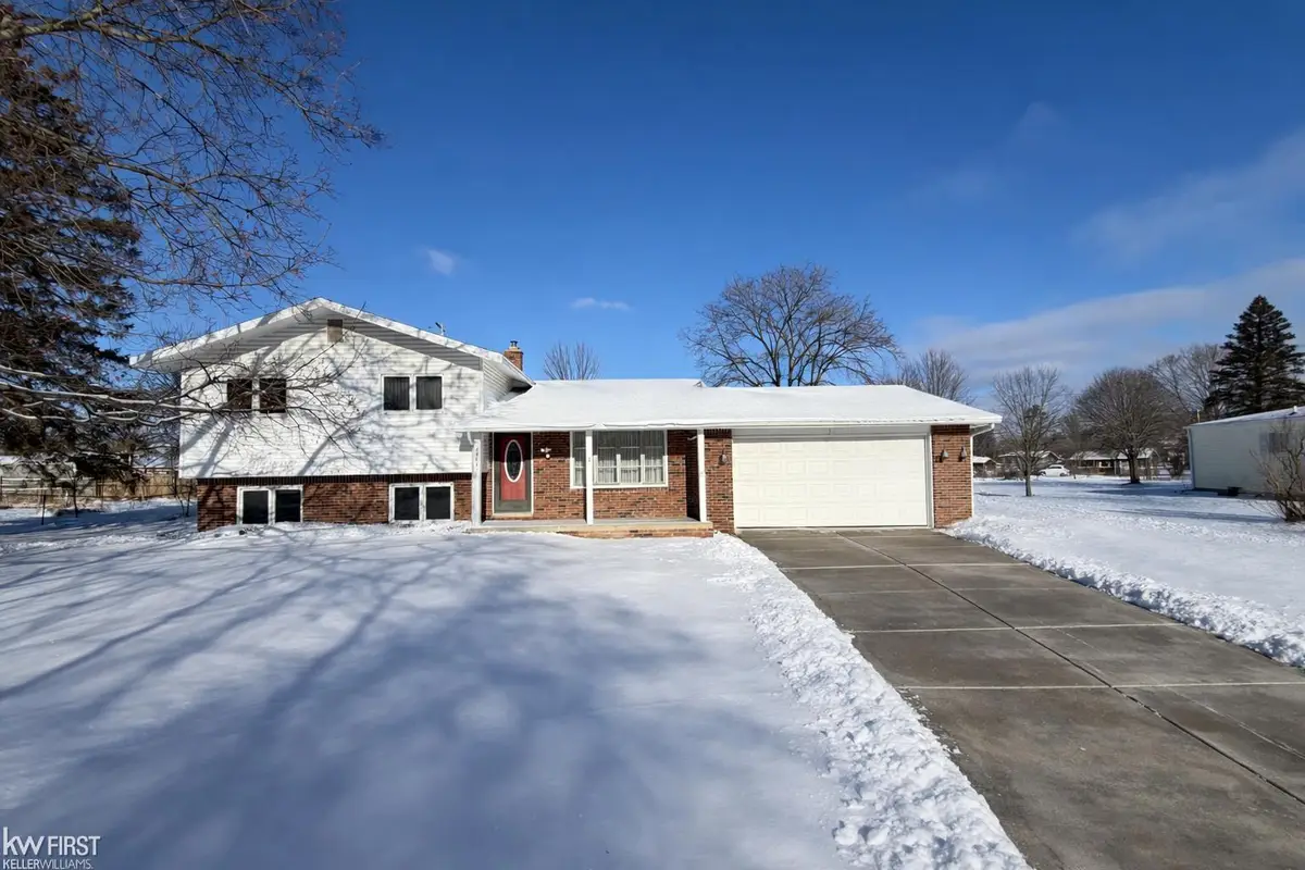4463 Sunnymead, Burton, MI 48519 - #1