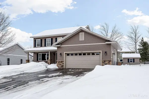 713 Horizons, Marquette, MI 49855