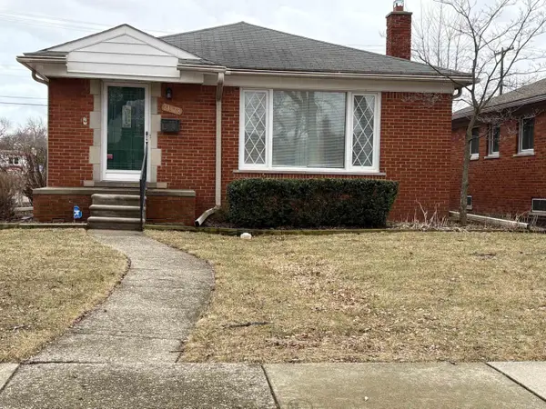 21128 Erben, Saint Clair Shores, MI 48081