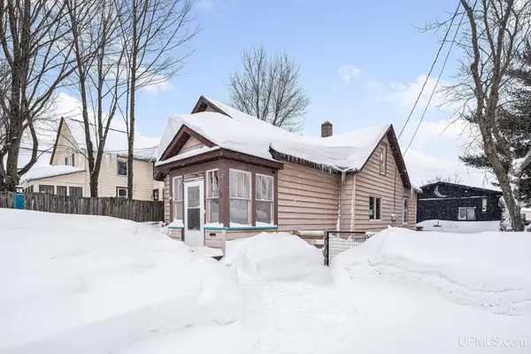 141 Vine, Ishpeming, MI 49849