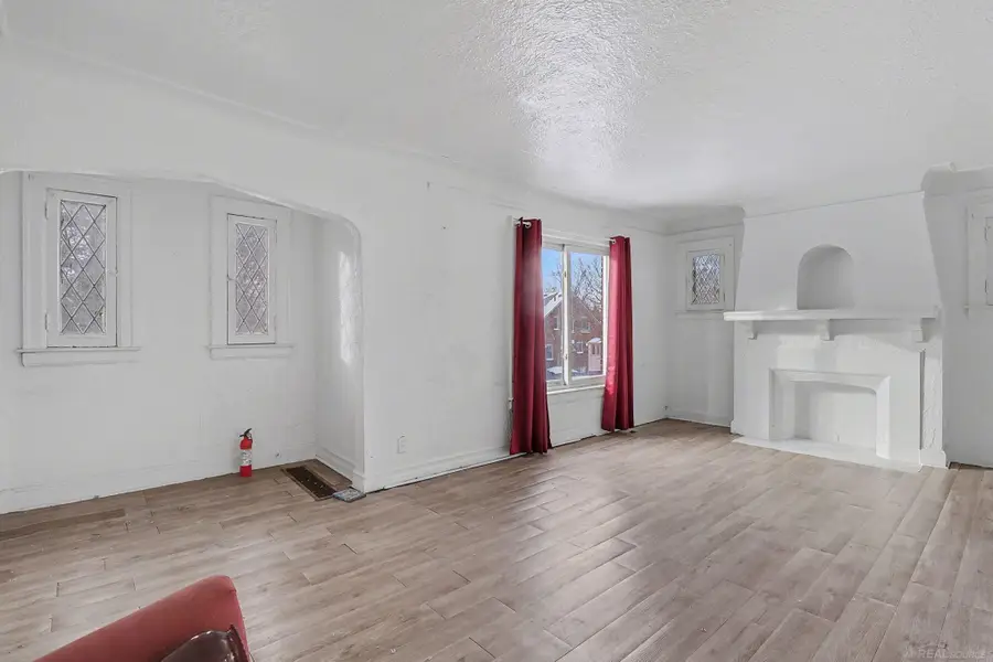 10336 W Point, Detroit, MI 48204 - #3