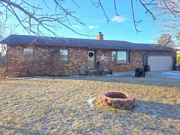 496 W Maple, Farwell, MI 48622