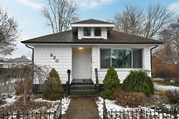 820 Mill, Midland, MI 48640