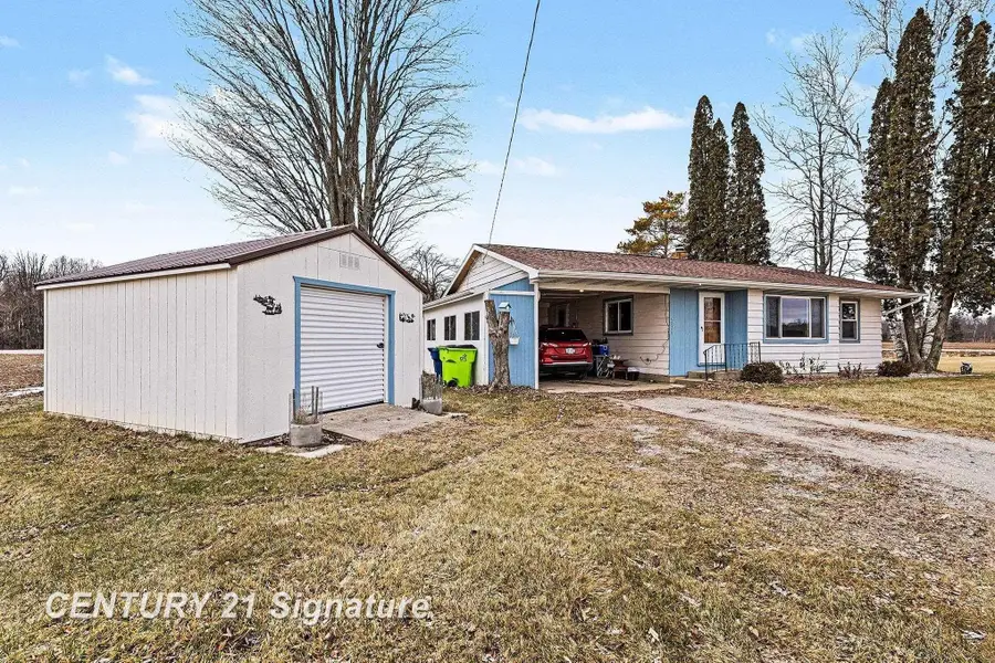 4026 Colbeck, Beaverton, MI 48612 - Image #2