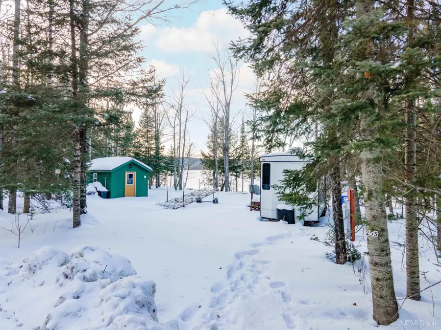 253 E Lake Emily, Crystal Falls, MI 49920 - Image #3