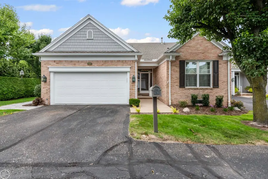 3001 Harbor Place, Saint Clair Shores, MI 48080 - Image #2