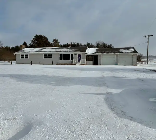 8993 S Morrice, Morrice, MI 48857