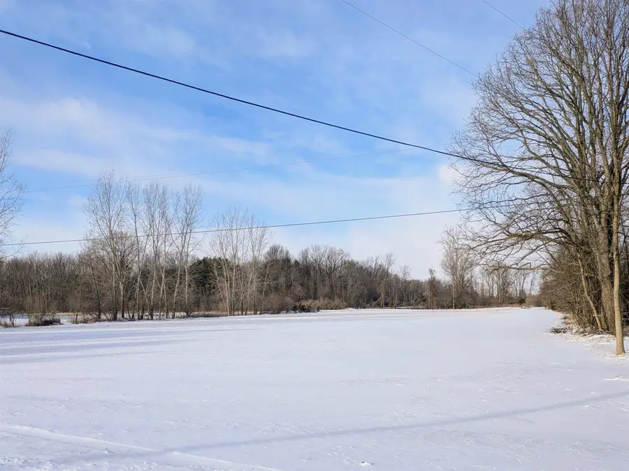 6314 Trinklein, Saginaw, MI 48609 - Image #2