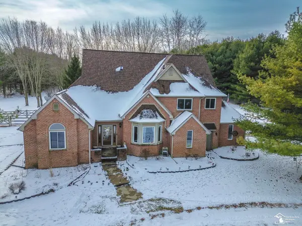 485 W Vienna, Temperance, MI 48182