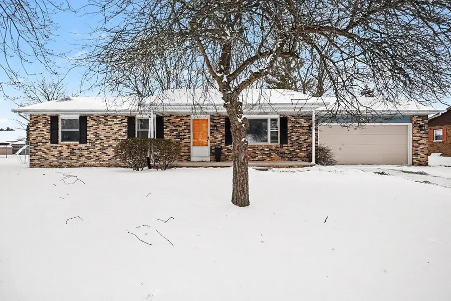 3365 Christy Way North, Saginaw, MI 48603 - Image #2