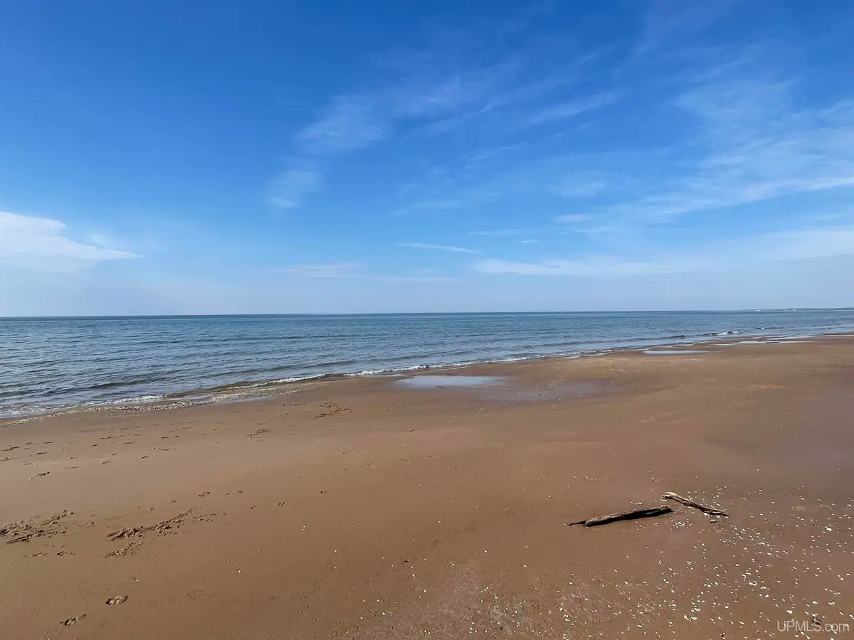 Parcel E 403' On Top O' Lake, Gulliver, MI 49840 - Image #1