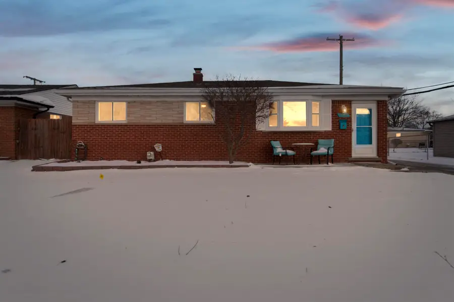 30032 Iroquois, Warren, MI 48088 - Image #2