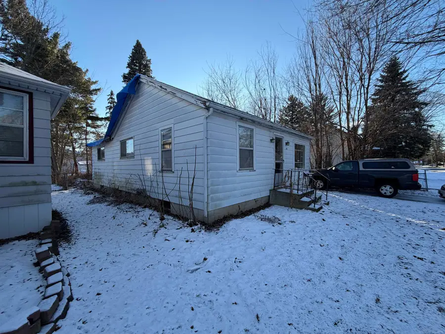 1521 Greenwich, Saginaw, MI 48602 - Image #2