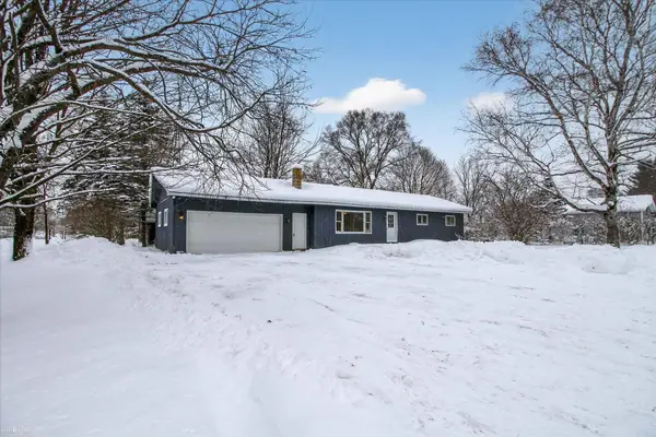 7460 3rd, Thompsonville, MI 49683